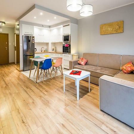 גיז'יצקו Apartament Waterside מראה חיצוני תמונה