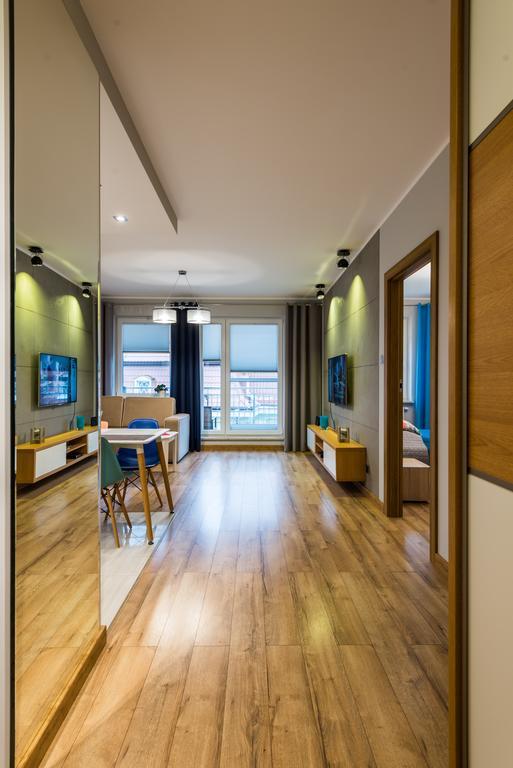 גיז'יצקו Apartament Waterside מראה חיצוני תמונה