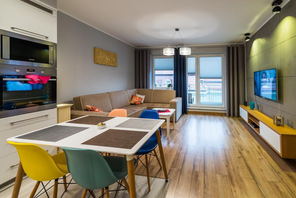 גיז'יצקו Apartament Waterside מראה חיצוני תמונה