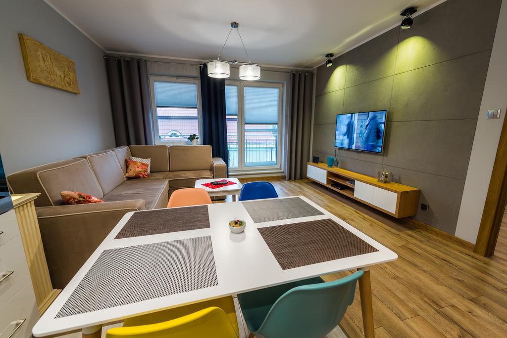גיז'יצקו Apartament Waterside מראה חיצוני תמונה